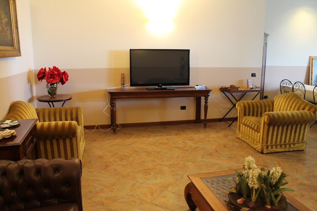 Don Carlo Hotel