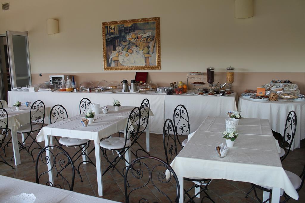 Don Carlo Hotel
